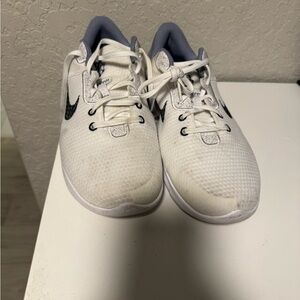 Nike White and Black Mesh Sneakers 11 wide
